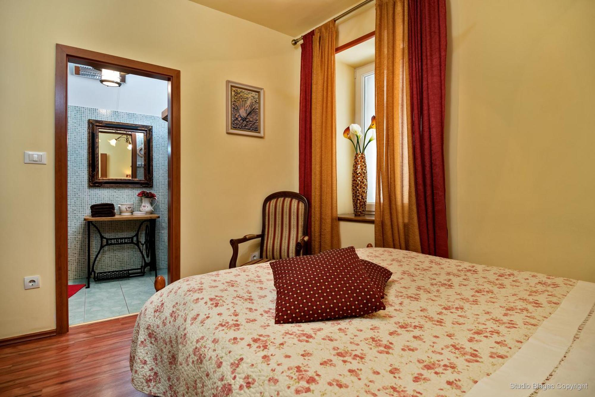 ספליט Emperor'S Suites מראה חיצוני תמונה