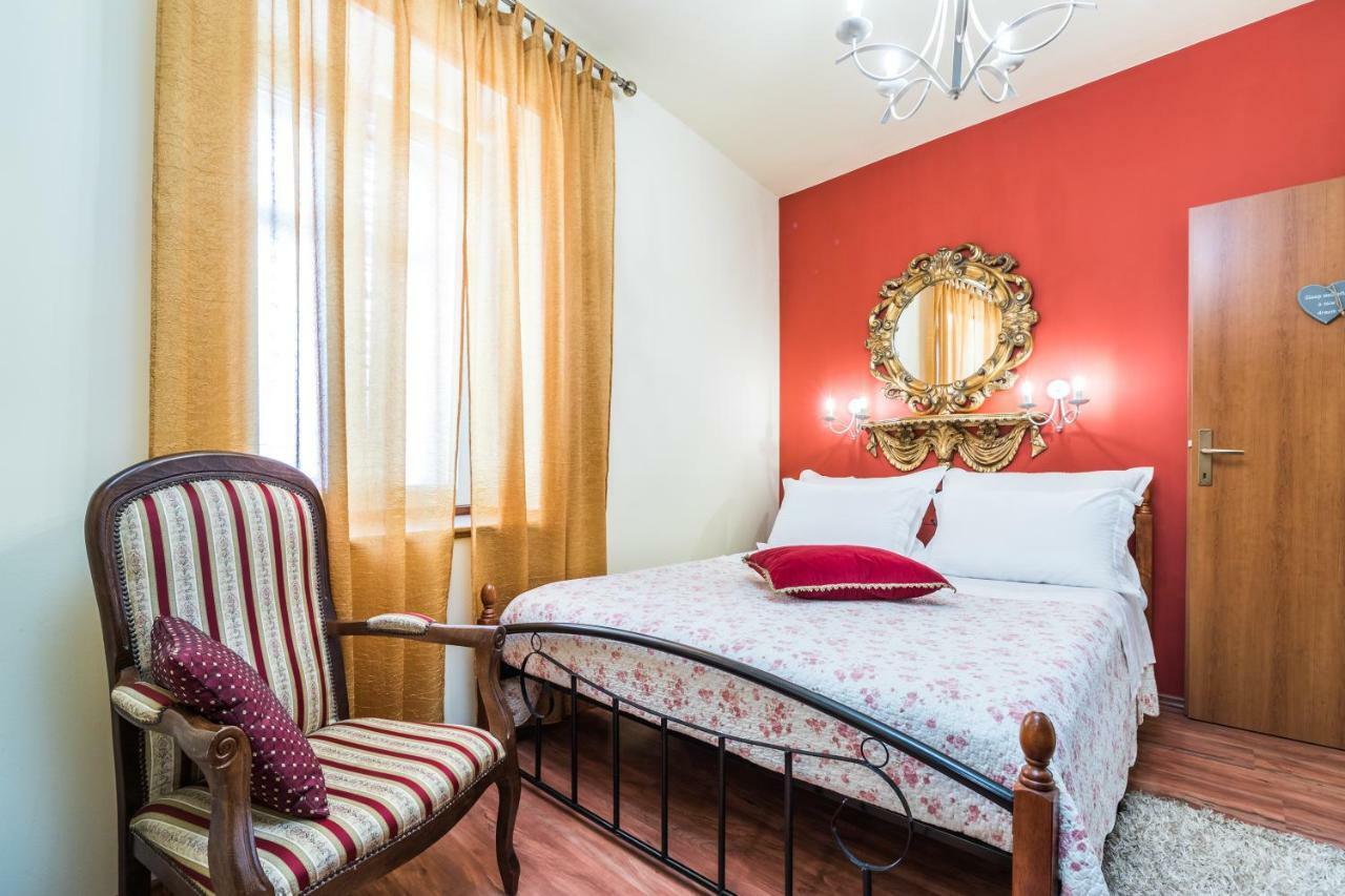 ספליט Emperor'S Suites מראה חיצוני תמונה