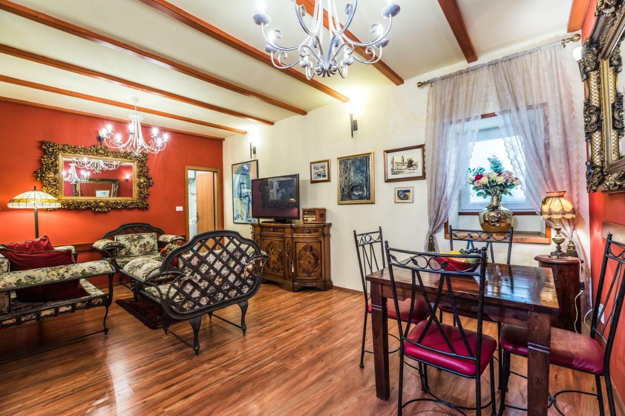ספליט Emperor'S Suites מראה חיצוני תמונה