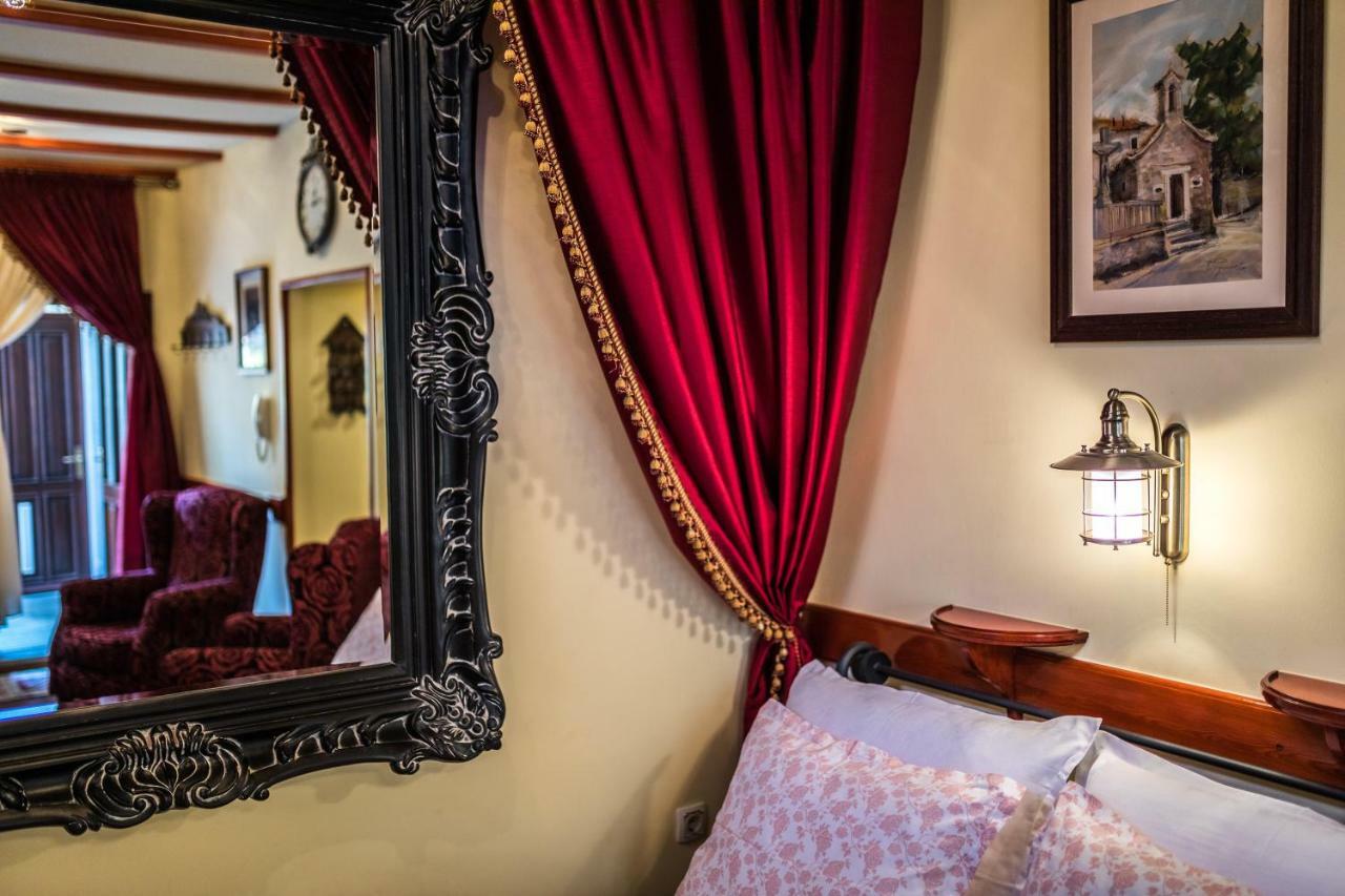 ספליט Emperor'S Suites מראה חיצוני תמונה
