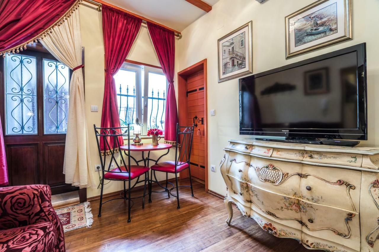ספליט Emperor'S Suites מראה חיצוני תמונה